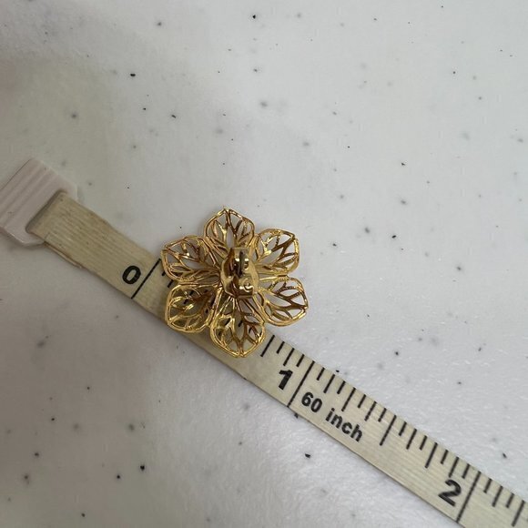 Flower‎ Earrings Stud Gold Tone Rhinestone Filigree Statement 3D Removable - Picture 6 of 6